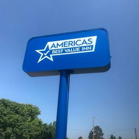Americas Best Value Inn Woodward At 8Th St Εξωτερικό φωτογραφία